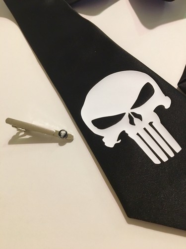 Skull Necktie And Tie Clip, Great Quality, Very Stylish And Cool - Picture 4 of 7