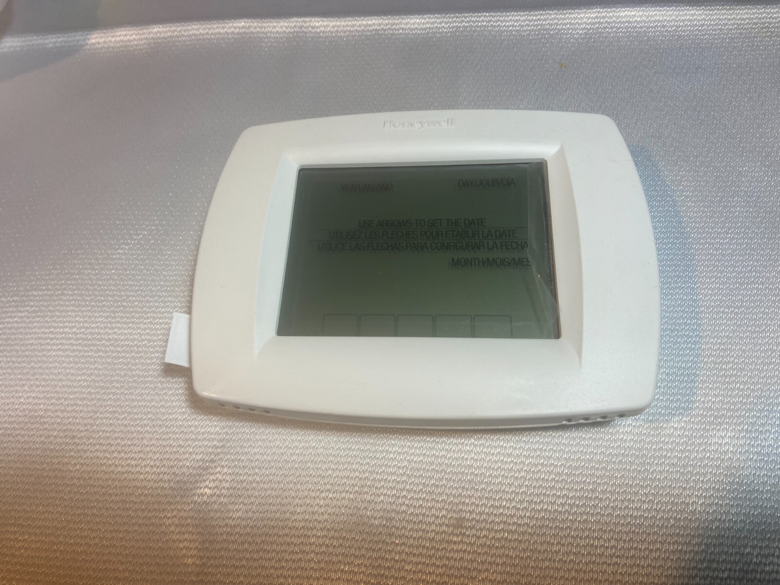 Honeywell TH8110U1003 Vision Pro 8000 7Day Programmable Digital