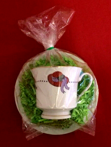 Darice Red Hat Society Ceramic Teacup Saucer Girlfriend Wisdom Book Gift Set VTG - Picture 2 of 12