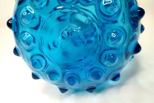 Vintage MCM Aqua Blue Hobnail (Spikes) Hand Blown Glass Vase - Picture 10 of 12