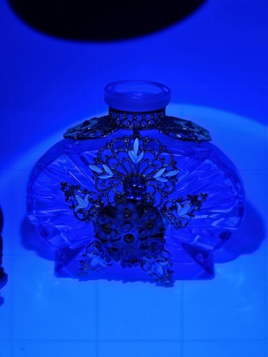 Czechoslovakia Czech Perfume Bottle Max Neiger Antique Rare Jeweled Brass Gems  - Picture 23 of 24