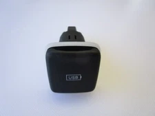 NEW GENUINE MOPAR USB Charging Port Module OEM Chrysler 68229847AB P/N 35026685