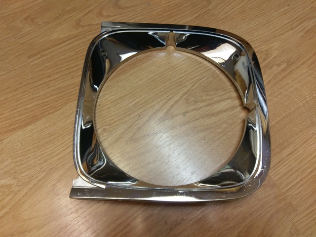 NEW 1971 Chevy Chevelle Head Light Bezel Lamp Door Pair Headlight Chevrolet