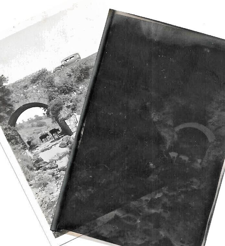 PETTIGO to DONEGAL ROAD. AUTO AUF BRÜCKE SUPER FOTO und GROSSES NEGATIV. 1933. - Bild 1 von 2