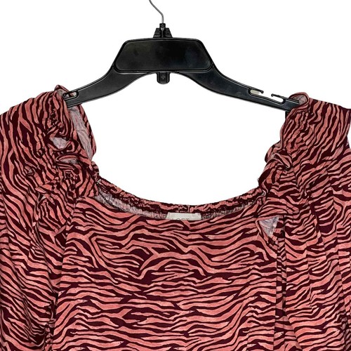 Ann Taylor LOFT Blouse Size Medium Tiger Print Ruffle Bottom Womens Rayon - Picture 2 of 6