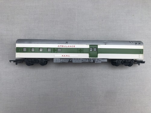 Triang R248 OO Gauge R.A.M.C. Ambulance Car GC Boxed - 第 16/24 張圖片