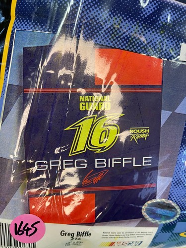 NASCAR Greg Biffle National Guard #16 60" x 80" Soft Plush Throw Blanket NWT - Picture 2 of 3