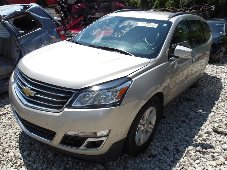 Used Rear Spoiler fits: 2014 Chevrolet Traverse Rear Grade A Foto 2 de 4