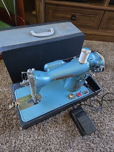 Liberty 60 Precision Deluxe Vintage Nähmaschine - hellblau - funktioniert! Japan - Bild 3 von 17