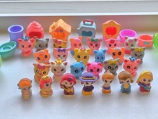 26 Squinkies Kitties, Cat, Girl, Girls, Princess   W/BUBBLES