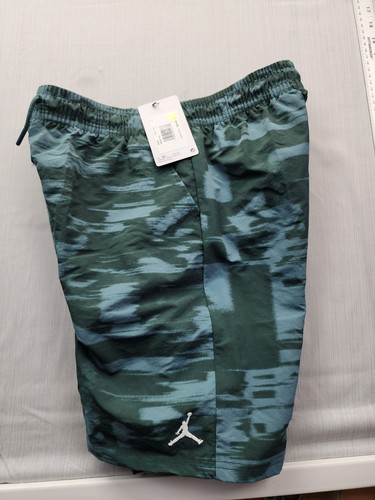 NEW Nike Jordan Boys Youth Size Large 12-13 Yrs Rugged Nylon Shorts Camo Flash - Picture 3 of 11