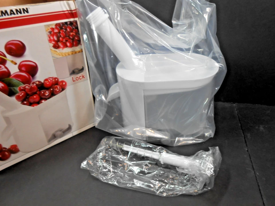 Fackelmann Cherry Pitter Pits Stoner Nuevo en Caja Foto 4 de 4