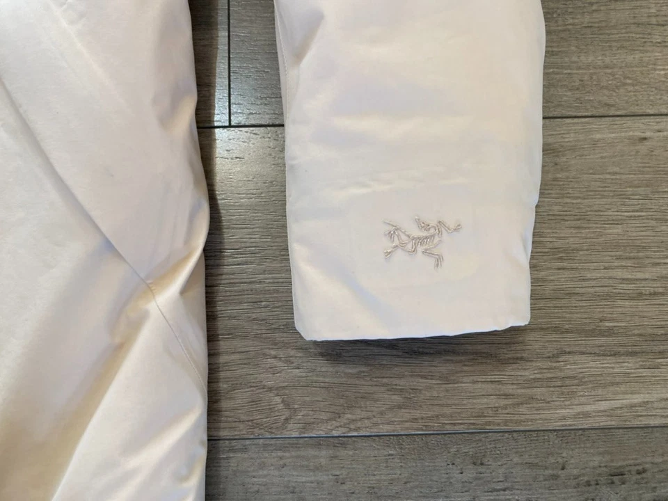 Chaqueta Larga Arc’teryx Mujer M Sensa Parka Gore-Tex Aislada Rubor Rosa Foto 4 de 4