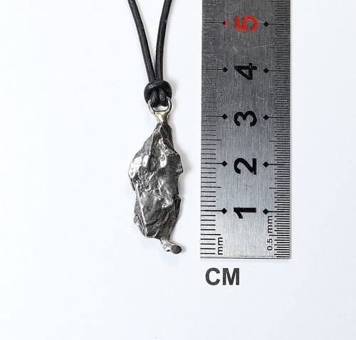 Meteorit Campo del Cielo 3,38 g / Anhänger / Asteroid / Sternschnuppe / neu