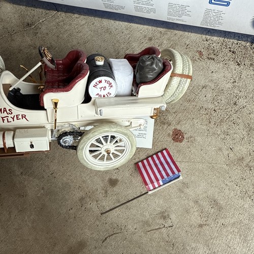 Franklin Mint The 1907 Thomas Flyer Car - 1:24 Scale Diecast No Box - Picture 10 of 15