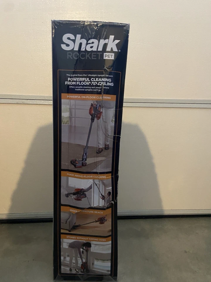 Shark Rocket Ultra-light Upright Vacuum Orange (hv302) - Image 4 of 4