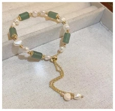 Green and Pearl - Bacelet - Gold - adjustable