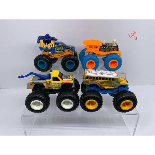 Monster Trucks Hot Wheels 4ct - Picture 1 of 5