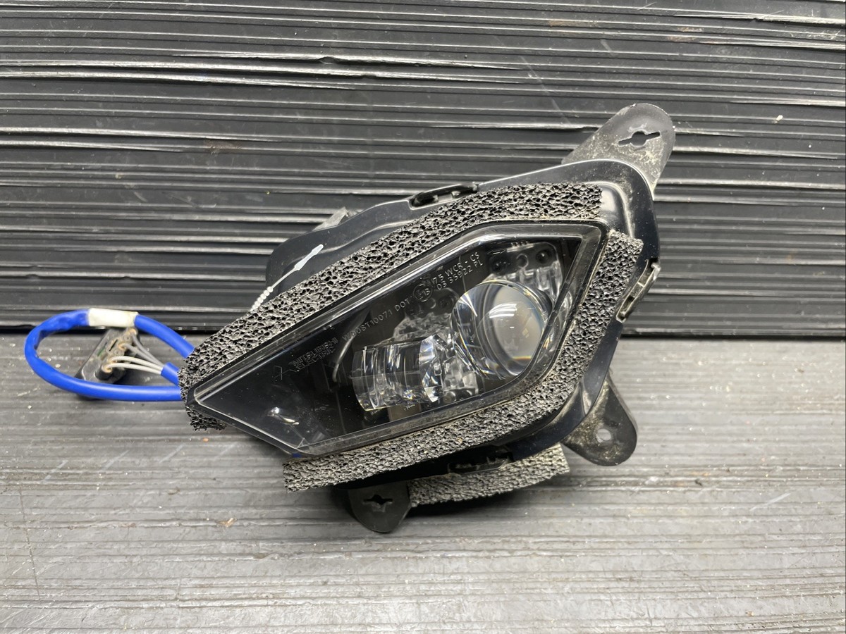 かお 2023 Kawasaki Ninja ZX10R Left headlight head lamp OEM