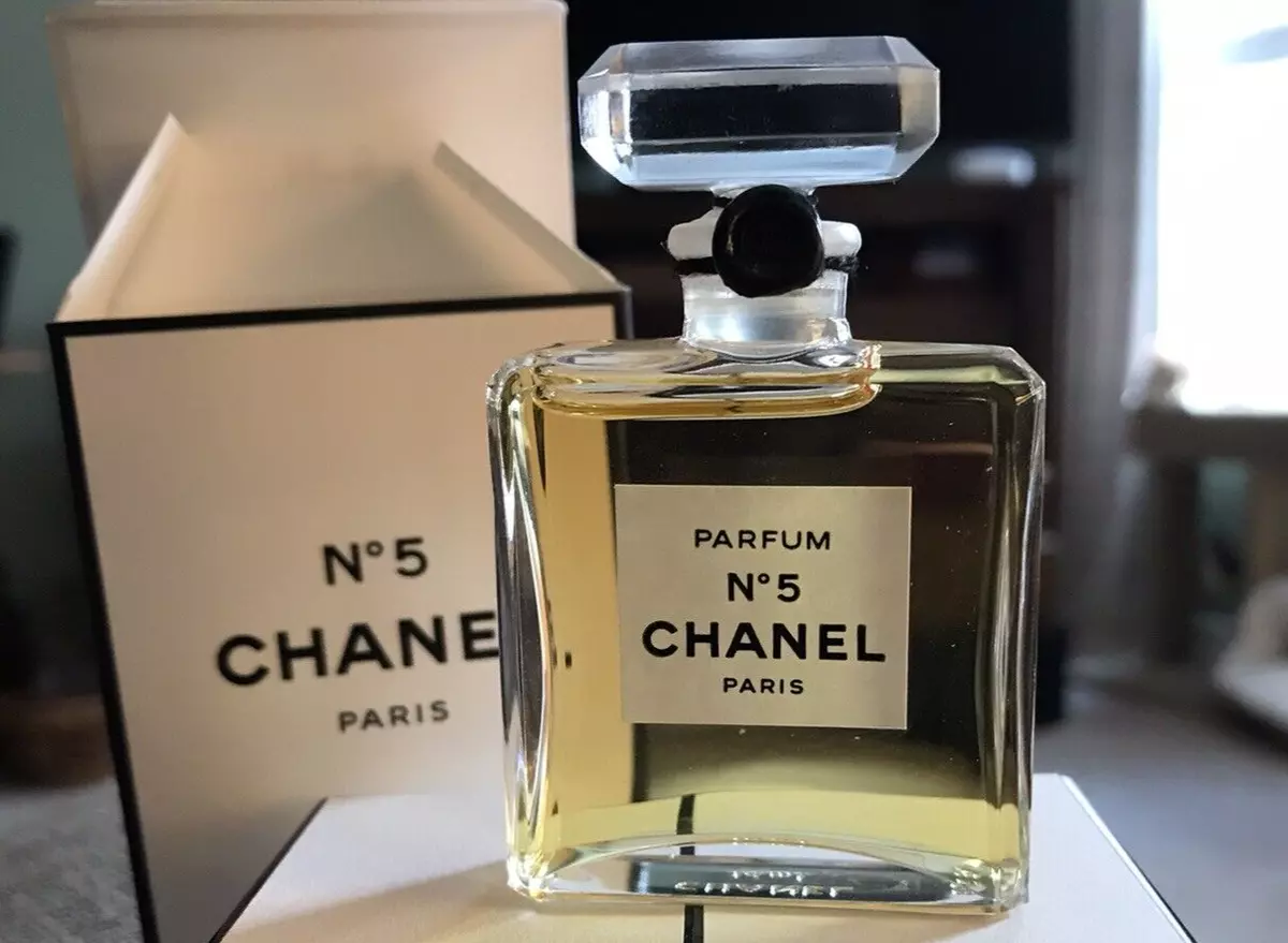 Chanel N°5 Eau de Parfum Twist and Spray Set