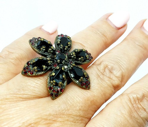 Lovely Michal Negrin Black and Red Crystal One Size Women's Ring. - Picture 5 of 12