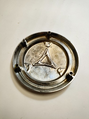 1969 Dodge Polara Monaco Wheel Cover Cap Medallion 2881751 NOS - Picture 3 of 6