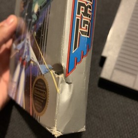 Konami Nintendo Entertainment System 1986 NES Gradius in scatola senza manuale *TESTATO*