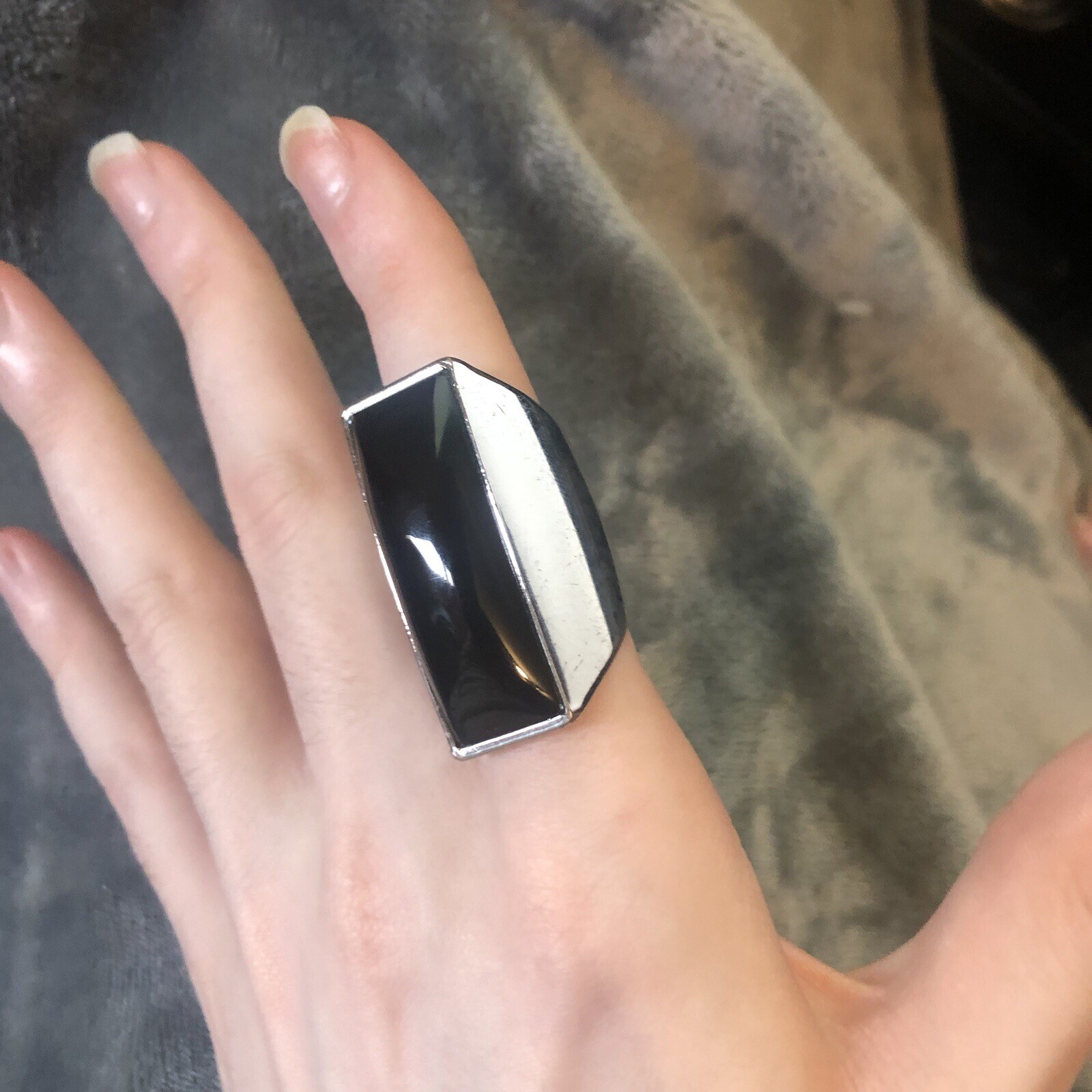 Picture 1 of 17