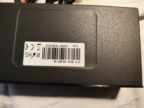 Icy Box IB-867-B 6-port hub for 5.25" bay - Photo 3/7