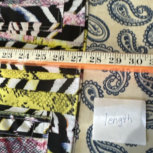 Women's Large Grey's Anatomy by Barco Signature Scrub Shirt Snake Print Rainbow - Picture 15 of 16