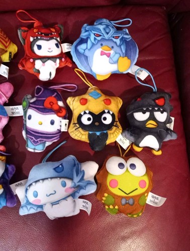 McDonald's Yu-Gi-Oh x Hello Kitty Sanrio Complete Full Set Of 10 Plush Soft Toy - Picture 3 of 3