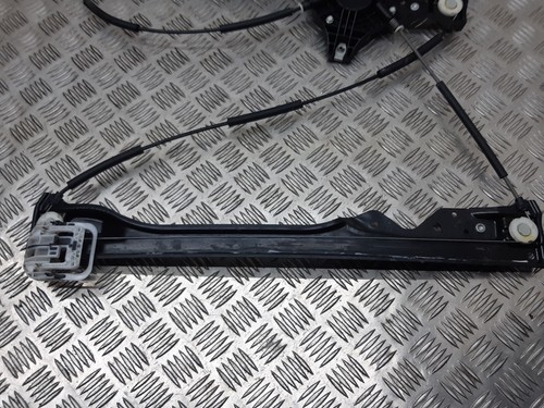 FORD GALAXY MK4 Left Front Door Window Motor Regulator 0130822732 2017 - Picture 9 of 12