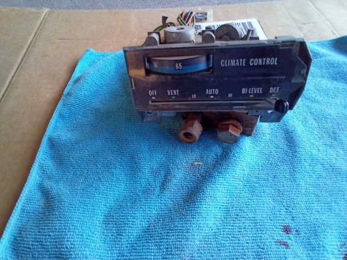 1971-73 CADILLAC OEM A/C HEATER ATC CLIMATE CONTROL UNIT SWITCH parts only - Picture 9 of 9
