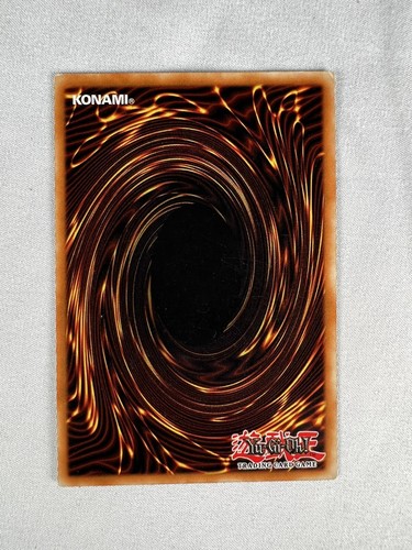 Yu-Gi-Oh Harpies Feather Duster SDD-003 Prismatic Secret Rare LP - Picture 3 of 3