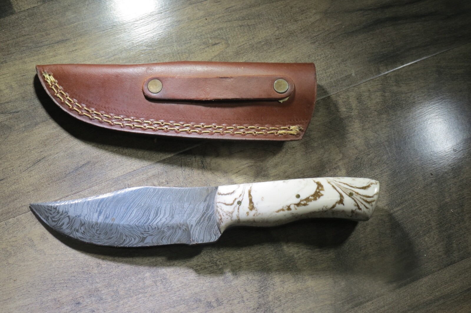 Picture 2 of 3