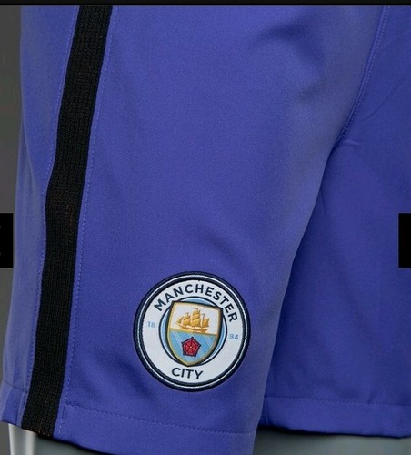 Nike Youth unisex FOOTBALL SHORTS Manchester City Size Medium 10 to 11 years - Picture 5 of 10