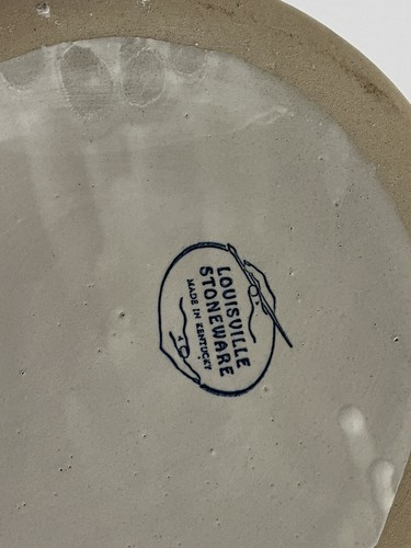 Vintage Louisville Stoneware Bachelor Button 9” Soufflé Baking Dish Serving Bowl - Picture 4 of 5