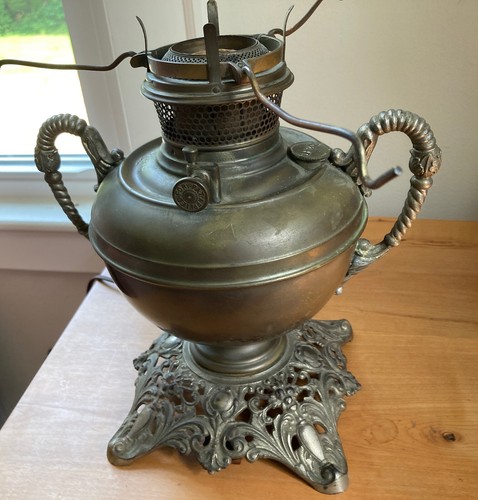 Rare Antique B & H Electrified Oil Lamp/Brass W/Cast Iron Base/ Pat: 1897 Works! - Picture 7 of 13
