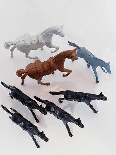 Horse Figures Vintage Plastic Lot Of 7 Trotting  - Picture 9 of 9