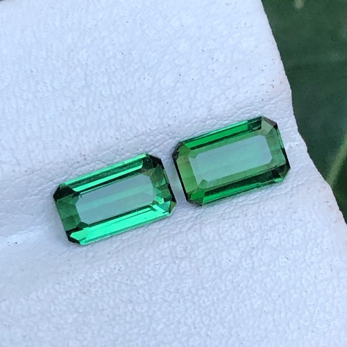 Piedra preciosa suelta de turmalina natural verde rara forma esmeralda de 2,10 quilates de Afganistán. - Imagen 3 de 12