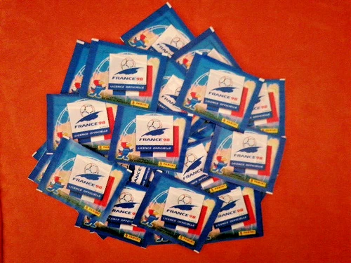 PANINI WORLD CUP FRANCE 98 1998 FIGURINE BAG NEW AND SEALED-SEE PHOTO