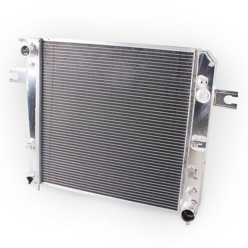 Radiador de aluminio de 3 filas para Jeep Liberty KJ 2002-2006 3,7 V6 automático/manual - Imagen 3 de 10