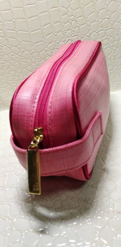 Estee Lauder Rose Red Storage Bag - Picture 8 of 10