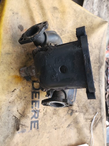 Briggs Stratton 406777 Carberutor & Intake Manifold 791230 / 595606