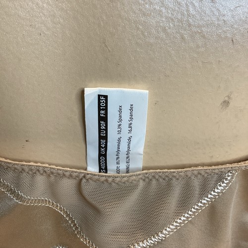Beige Underwire Size 40ddd Front Closure New With Tags Wide Tags - Picture 10 of 11