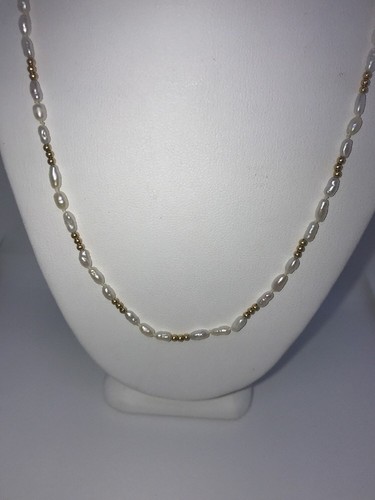 16" Popcorn/Seed Pearls Pearl Necklace WITh 14K Karat Yellow Gold - Picture 3 of 7