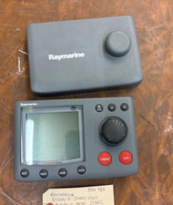 RAYMARINE E12119-P SMART PILOT AUTOPILOT HEAD ST8002 W/ SUNCOVER SN#0770255