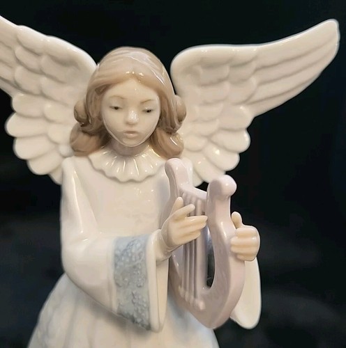 Lladro Heavenly Harpist Figurine Porcelain  Angel Harp Christmas Tree Topper - Picture 5 of 6