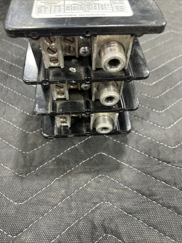 Marathon Cat No 1433553 Barrier Terminal Block 3 Pole, 600V 400 MCM - Picture 2 of 8