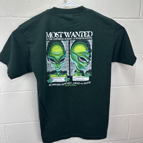 Camiseta De Colección Visitor X Alien Grande Verde Taza Más Buscada Muerto o Vivo - Imagen 9 de 16
